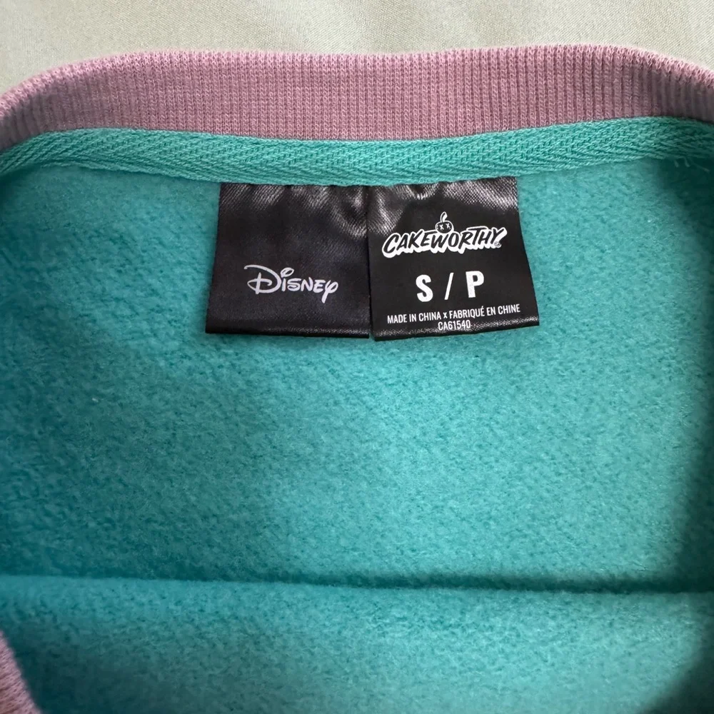 Cakeworthy - 7 Dwarfs Crewneck - Picture 3 of 4